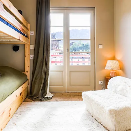 Standing - Au Bord De L'eau Apartment Megeve